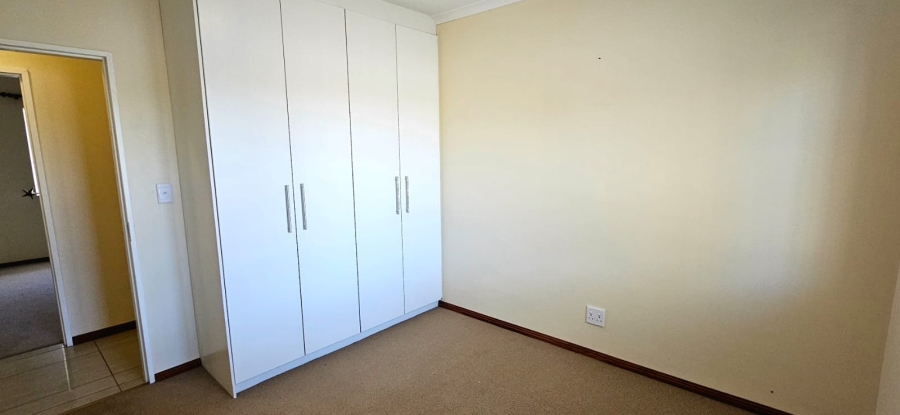 3 Bedroom Property for Sale in Franskraal Western Cape